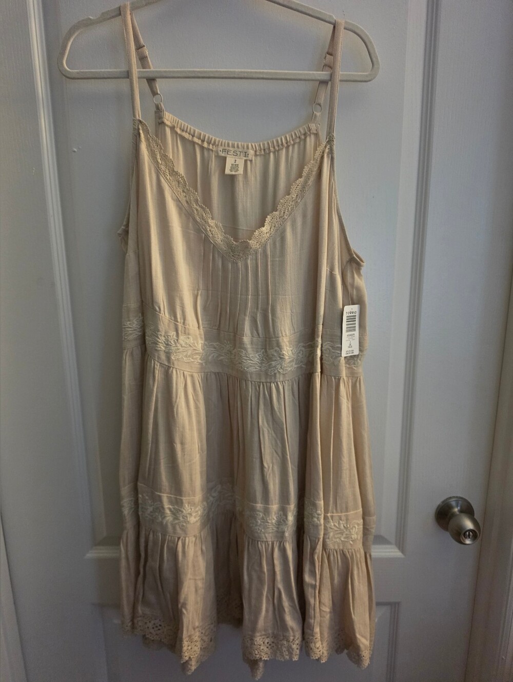 torrid Festi Mushroom Lace-Trim Tiered Midi Dress - Picture 3 of 11
